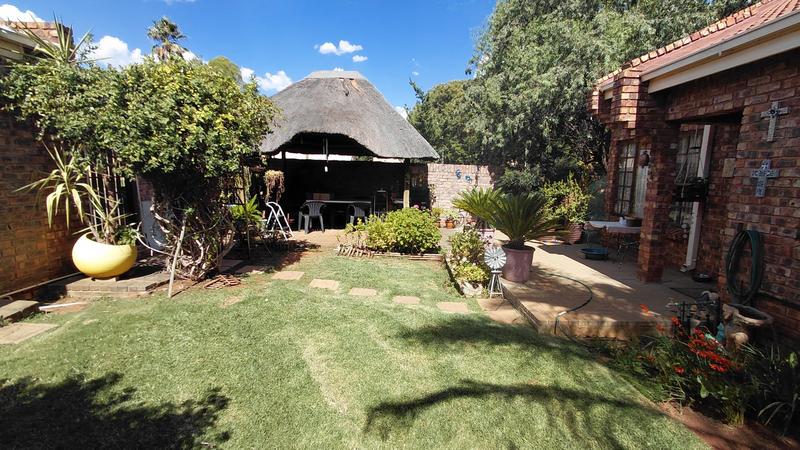 3 Bedroom Property for Sale in Universitas Ridge Free State